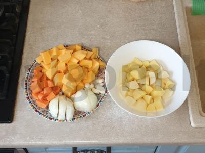 Grietininis moliūgų kremas su skrudinta duona Žingsnis 2