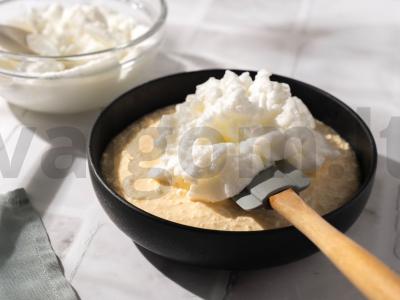 Orinė varškės apkepas be miltų ir manų Žingsnis 4