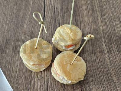 Kanarė su varškės sūriu ir silke sūdyta upėtakiu Žingsnis 9