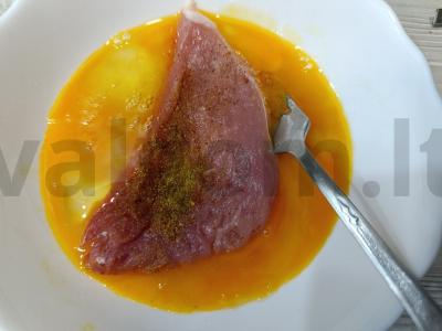 Kepintos kiaulienos kotletai Žingsnis 2