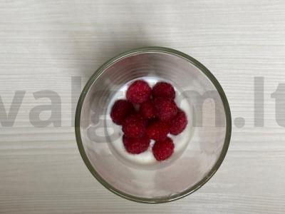 Herkulės su kefyru, avietėmis ir kokosų drožlėmis Žingsnis 5