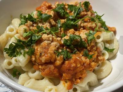 Malta mėsos, svogūnų ir morkų padažas pagrindine nuotrauka