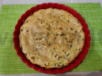 Kiaušinių ir žaliojo svogūno pyragas su grietine Žingsnis 12