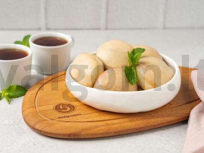 Pipirinių sausainių su šviežia mėta pagrindine nuotrauka