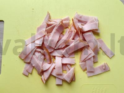 Šoninės salotos su alyvuogėmis ir kukurūzais Žingsnis 2