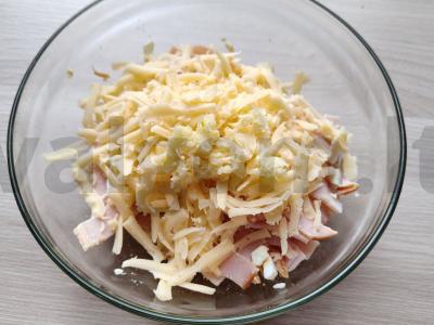 Šoninės salotos su alyvuogėmis ir kukurūzais Žingsnis 3