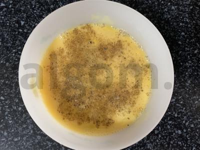 Kiaušinienė su baklažanais ir pomidorais Žingsnis 4