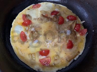 Kiaušinienė su baklažanais ir pomidorais Žingsnis 8