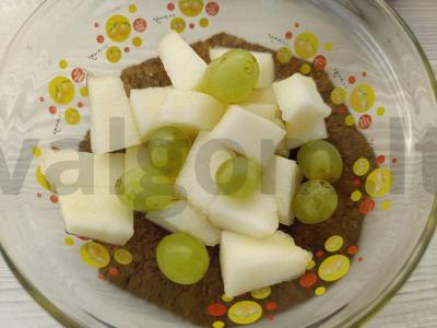 Vaisių salotos su pastile ir vafliais Žingsnis 2