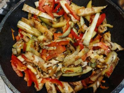 Avinžirniai su baklažanais ir paprika Žingsnis 7