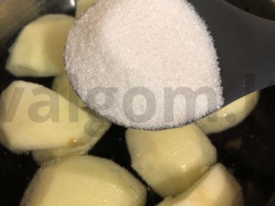 Kompotas su vynuogėmis ir obuoliu Žingsnis 3