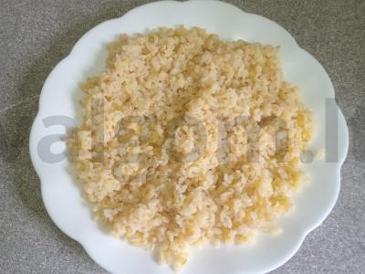 Keptas kiaulienos faršas su voveraitėmis ir daržovėmis, patiekiamas su bulguru Žingsnis 6