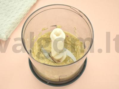 Banano ir avižų dribsnių smoothie Žingsnis 3