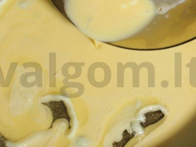 Omletas su pomidorais, įdarytais varške Žingsnis 11