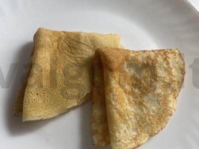 Ploni blynai su pieno pasta pagrindine nuotrauka