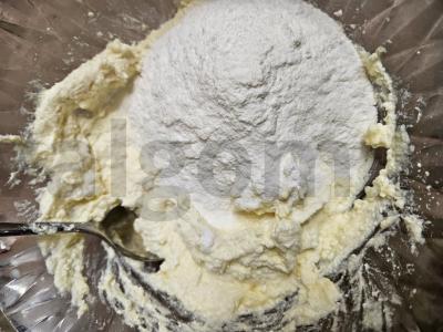 Varškės-bananų apkepas lėtoje viryklėje Žingsnis 3