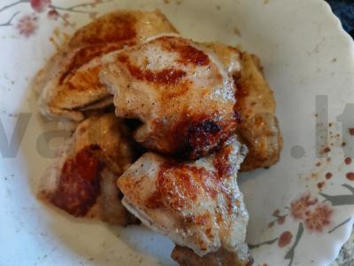 Lobio su vištiena, prieskoniais ir žolelėmis Žingsnis 6