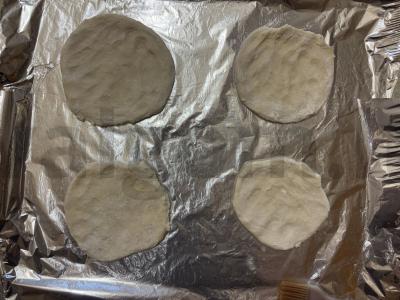 Skani pica ant mielinės tešlos Žingsnis 2