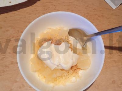 Tortilija su sūriu ir konservuotais ananasais Žingsnis 4