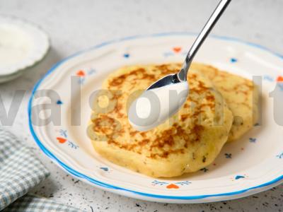 Bulvių blynai su grietine Žingsnis 5