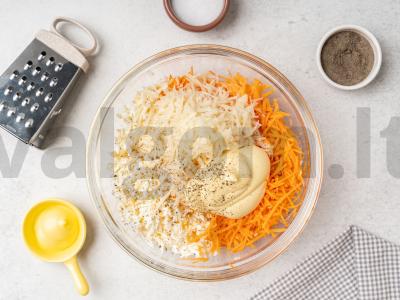 Morkų ir kiaušinių salotas Žingsnis 3