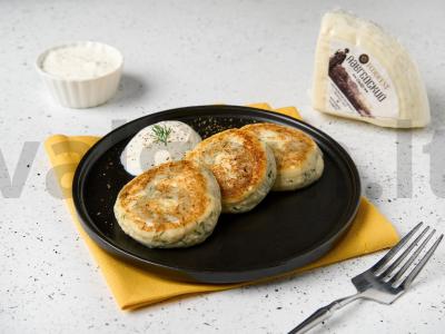 Sūrio blynai su Adygei sūriu pagrindine nuotrauka