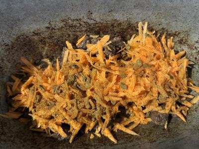 Plovas su jautienos filė ir ciberžole Žingsnis 3