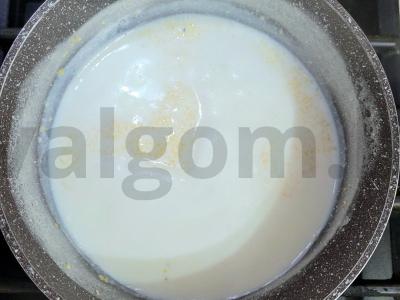 Švelni kukurūzų košė su sūriu ir krapais Žingsnis 4