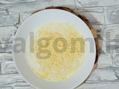 Švelni kukurūzų košė su sūriu ir krapais Žingsnis 6