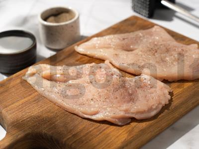 Vištienos atpjovos su žemės riešutų paniruote Žingsnis 1