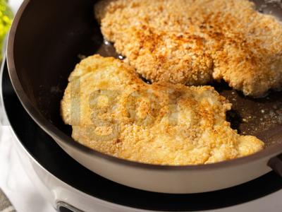 Vištienos atpjovos su žemės riešutų paniruote Žingsnis 5