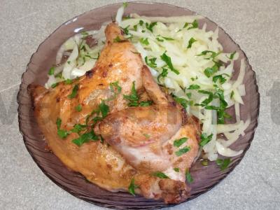 Kiauliena gruziniškai su marinuotais svogūnais pagrindine nuotrauka