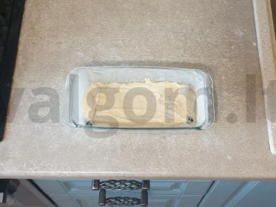 Purūs pyragas su mėlynėmis ir bananais Žingsnis 6