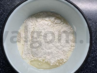 Kvapnūs blynai su grietine per 30 minučių Žingsnis 3