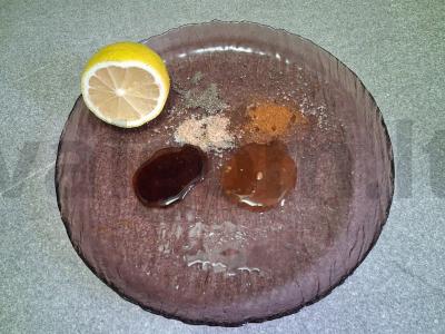 Vištienos šašlykai aštriame marinate su garnyru Žingsnis 1