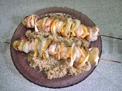 Vištienos šašlykai aštriame marinate su garnyru Žingsnis 9