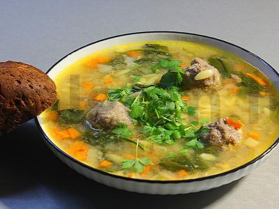 Italų vestuvių sriuba pagrindine nuotrauka