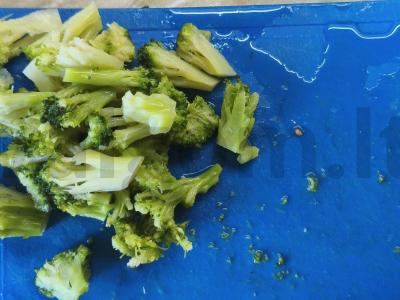 Makaronai su krevetėmis, sūriu ir daržovėmis Žingsnis 3