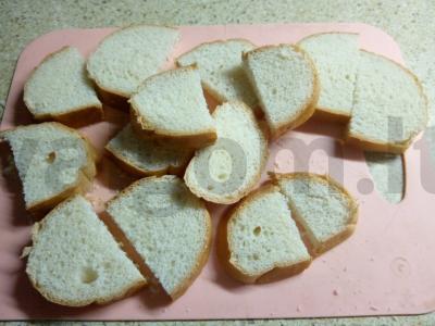 Karštas užkandis iš sūrio su baltuoju pelėsiu ir batonėliu Žingsnis 1