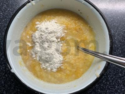 Bulvių-moliūgų blynai Žingsnis 4