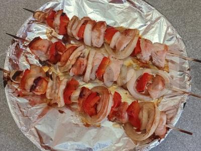 Vištienos krūtinėlės šašlykai su kvietinių kruopų garnyru Žingsnis 8