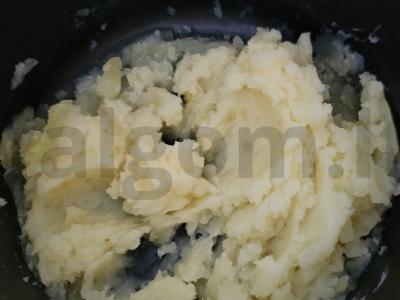 Švelni jautiena su daržovėmis lėtoje viryklėje Žingsnis 10