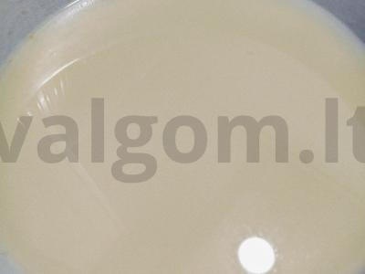 Kvietinių-raštinių blynai ant rauginto tešlos Žingsnis 1