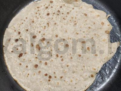 Kvietinių-raštinių blynai ant rauginto tešlos pagrindine nuotrauka