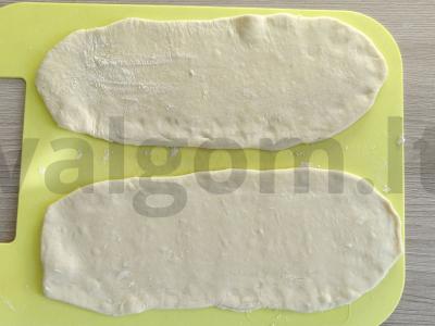 Grybų pica su baziliku ir vyšniniais pomidorais Žingsnis 3