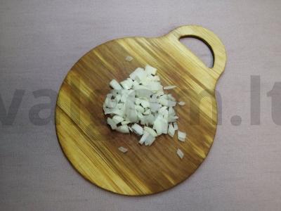 Makaronai su dešrelėmis pomidorų padaže Žingsnis 1