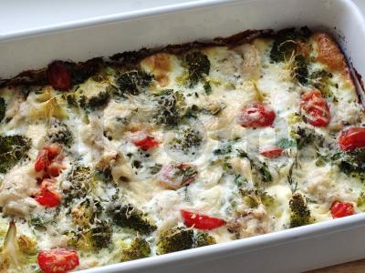 Omletas su menkėmis, brokoliais ir vyšniniais pomidorais Žingsnis 6