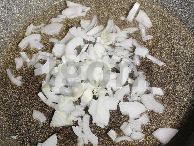 Omletas su žirneliais ir vyšniniais pomidorais Žingsnis 4