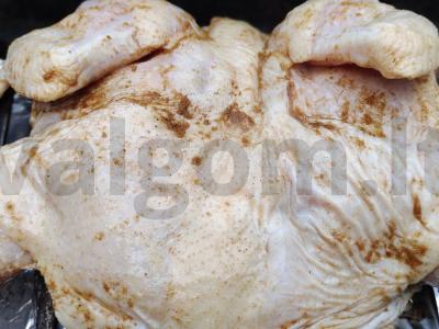 Karštai rūkyta vištiena Žingsnis 5