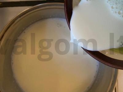 Pieninis kisielius su kukurūzų krakmolu ir riešutais Žingsnis 5